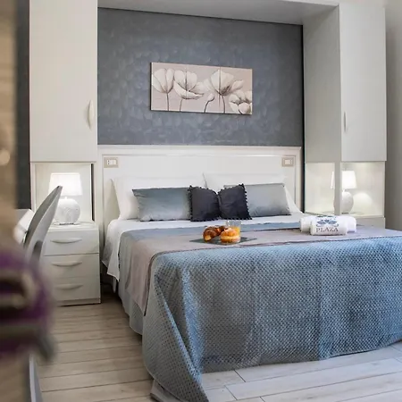 Plaza Bed and breakfast