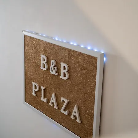 Bed & Breakfast Plaza